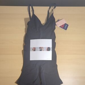 ⚪Black Shapewear Bodysuit